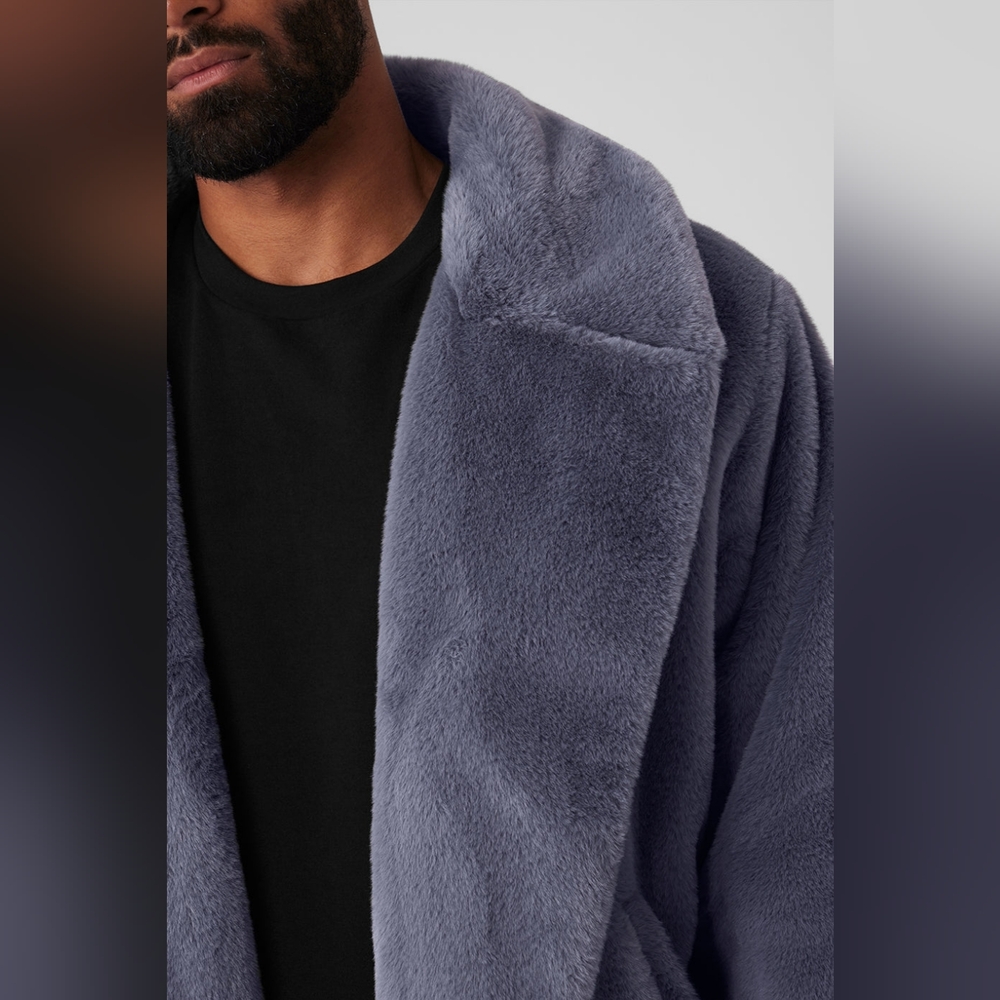 ALO Yoga Faux Fur Trench - Picture 5 of 9